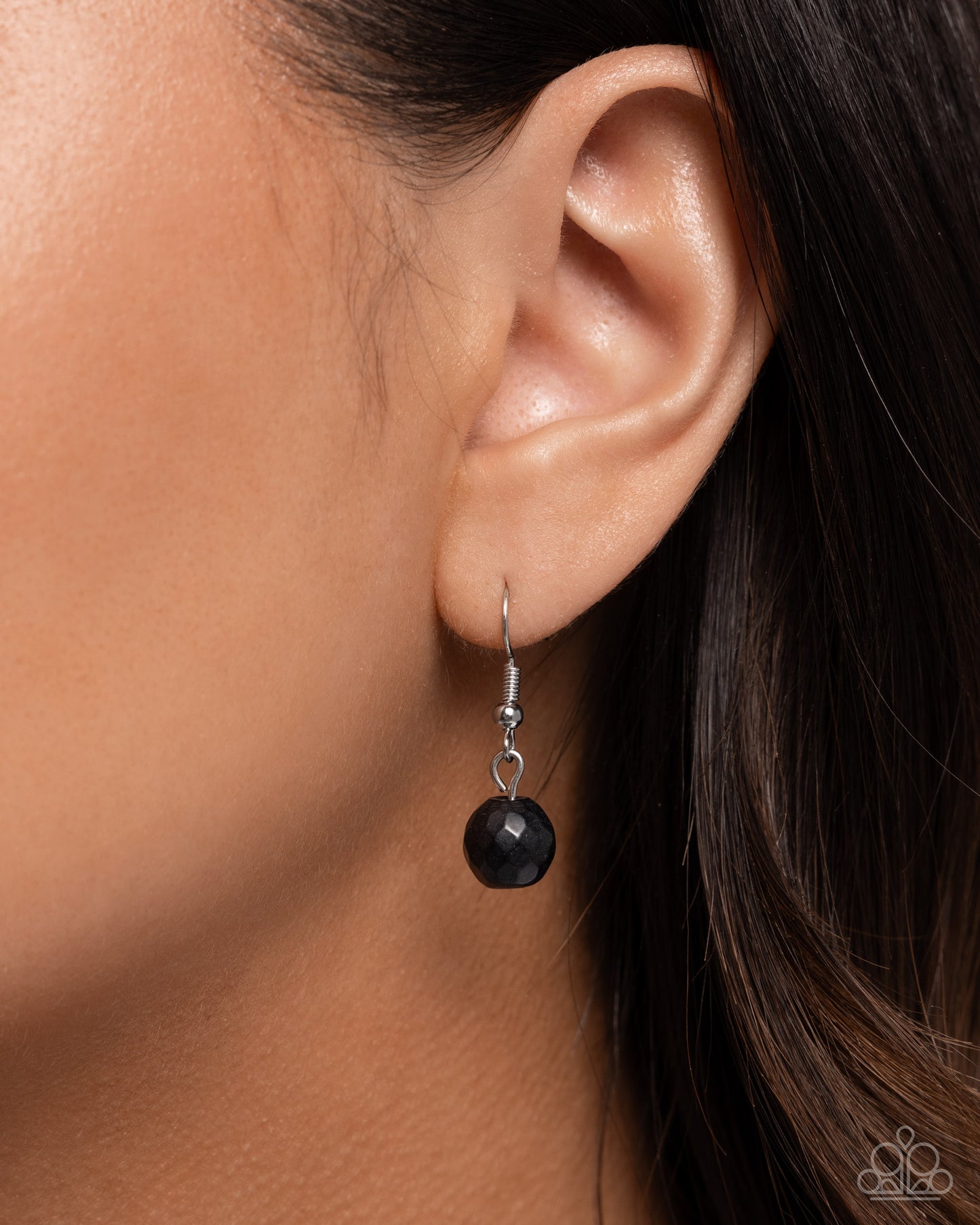 Paparazzi - Eclectic Elegance - Black Necklaces #N508