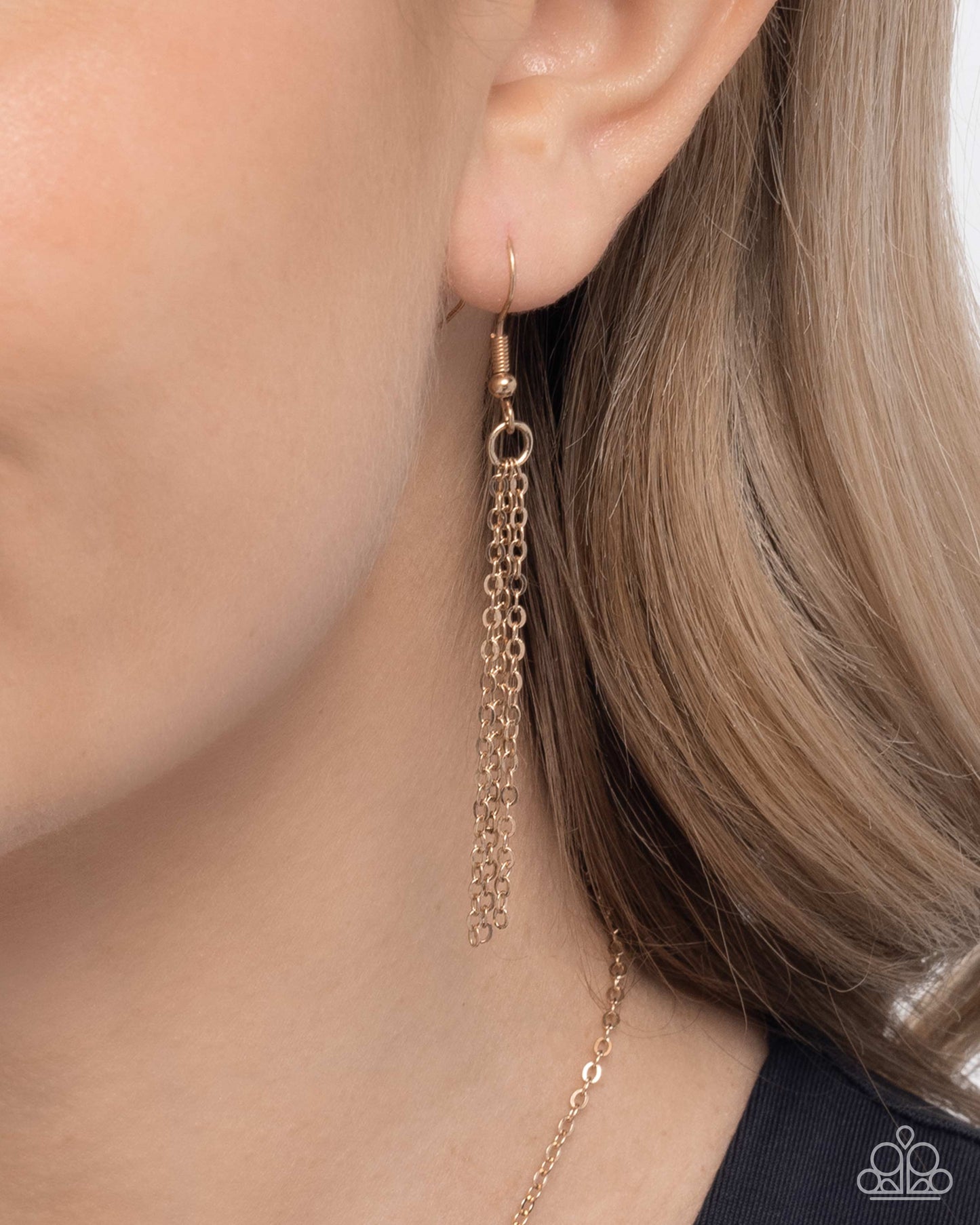 Paparazzi - Darling Dachshund - Gold Necklaces #1389