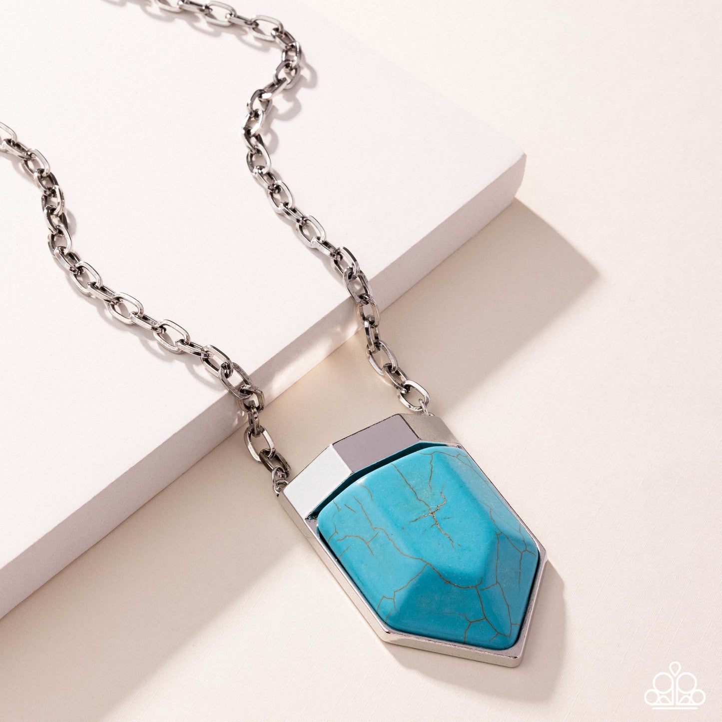 Paparazzi - Pendant Passage - Blue Necklaces #N514