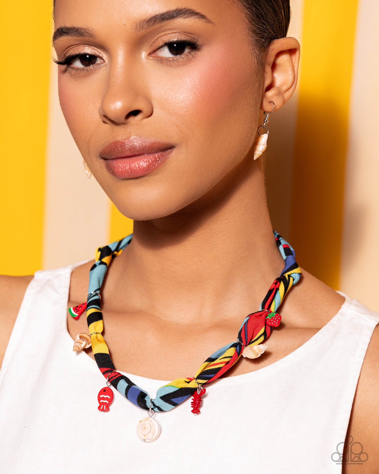 Paparazzi - Seaside Staycation - Multi Necklace N526