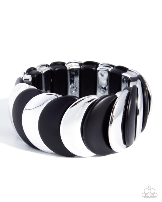 Paparazzi - Sleek Surprise - Black Bracelet #0573