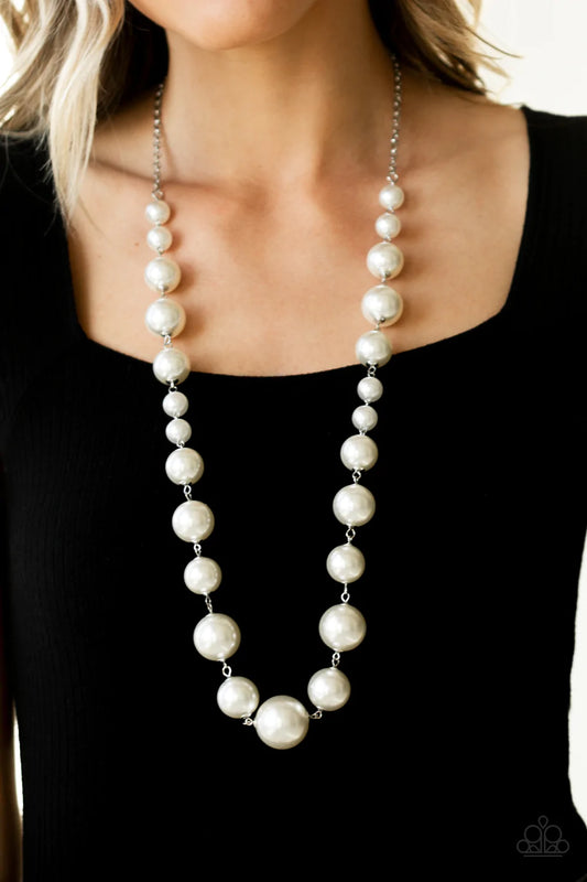 Paparazzi - Pearl Prodigy - White Necklace #1370