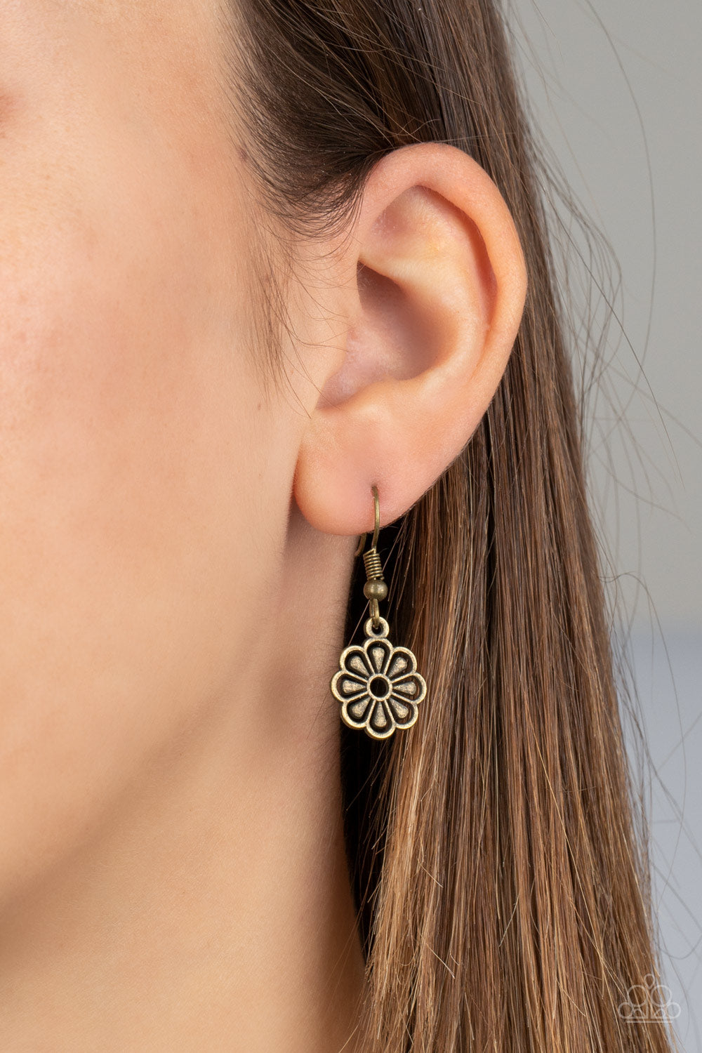 Paparazzi - Meadow Masquerade - Brass Necklaces #0384