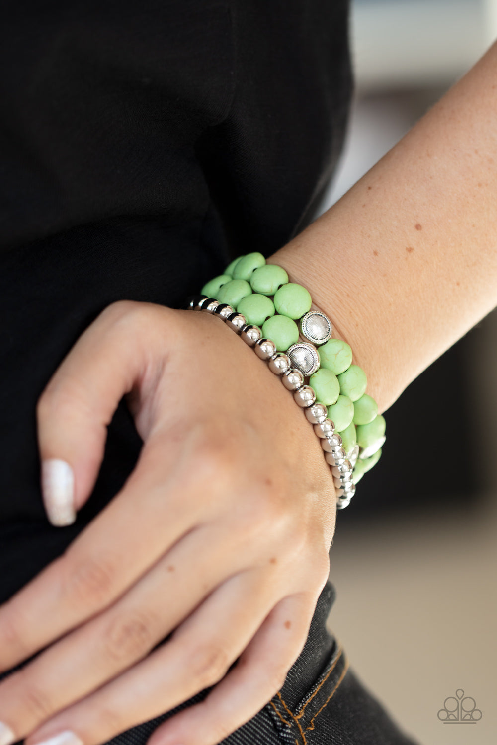 Paparazzi - Desert Verbena - Green Bracelets #1018