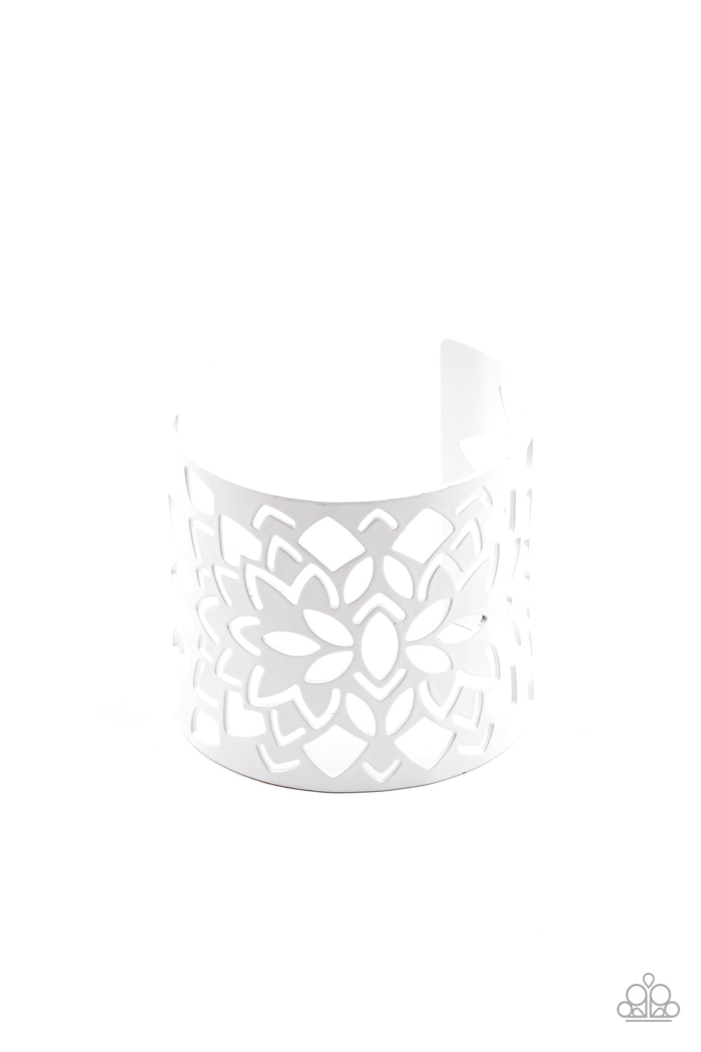 Paparazzi -Hacienda Hotspot- White Bracelet #1046