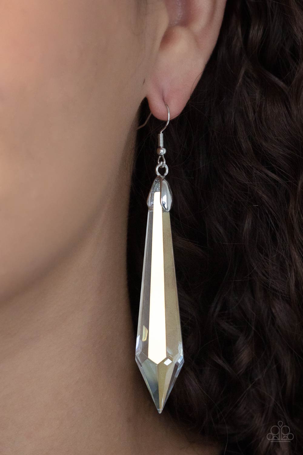 Paparazzi - Sharp Dressed DIVA - Multi Earrings #0634