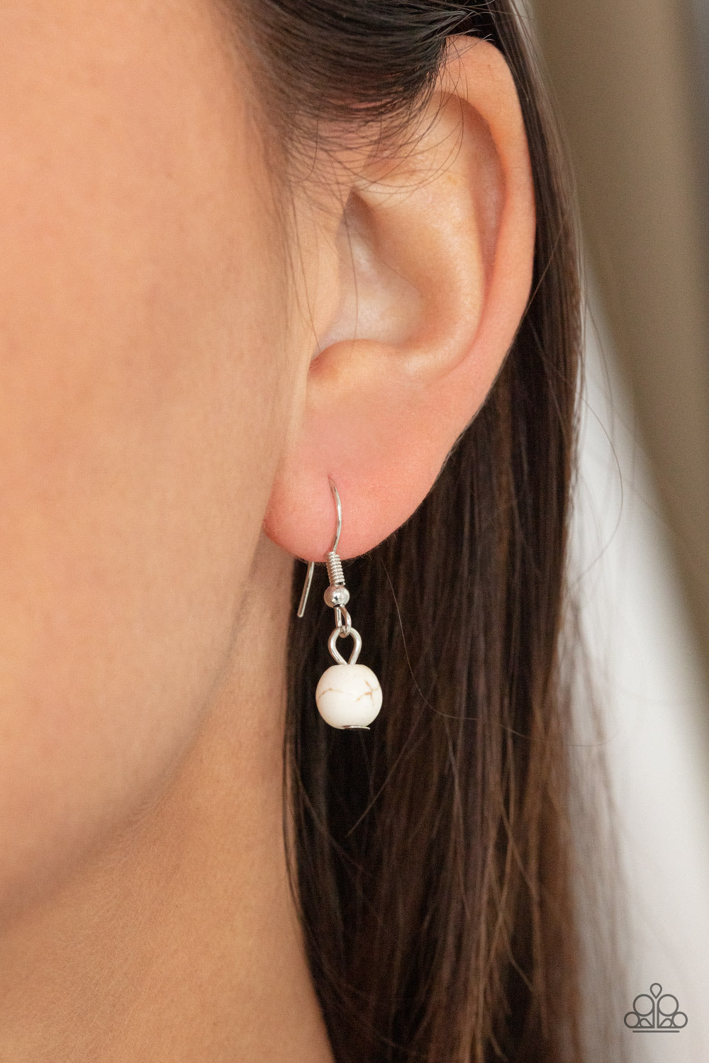 Paparazzi - Stone Prairies - White Necklaces #0484