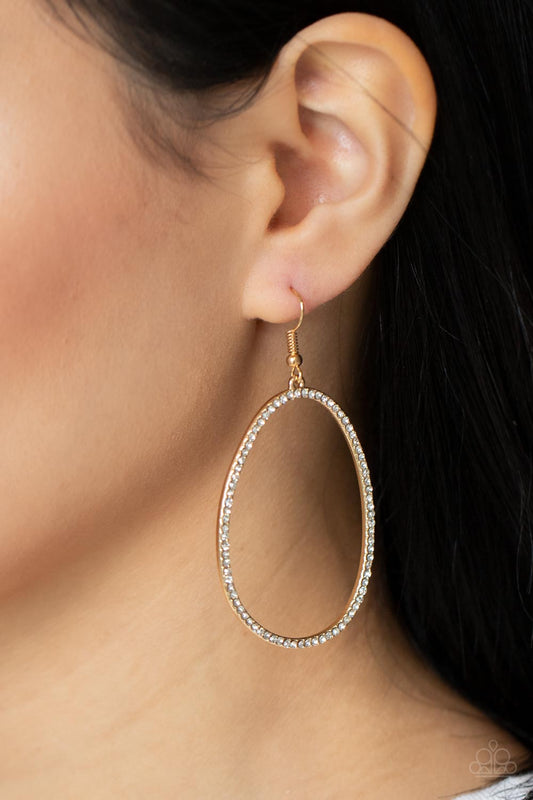Paparazzi - OVAL-ruled! - Gold Earrings #0637