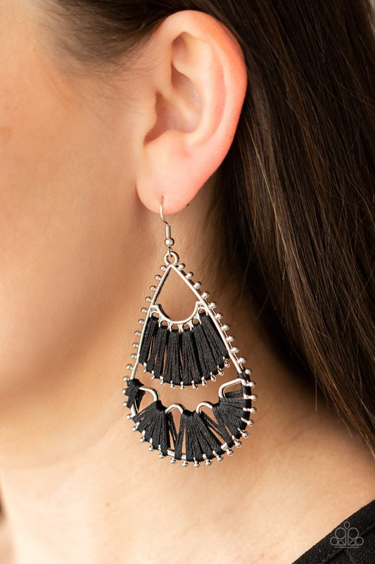 Paparazzi - Samba Scene - Black Earrings #0663