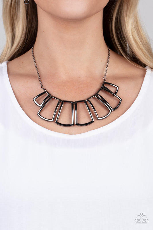 Paparazzi - Full-Fledged Framed - Black Necklaces #1558