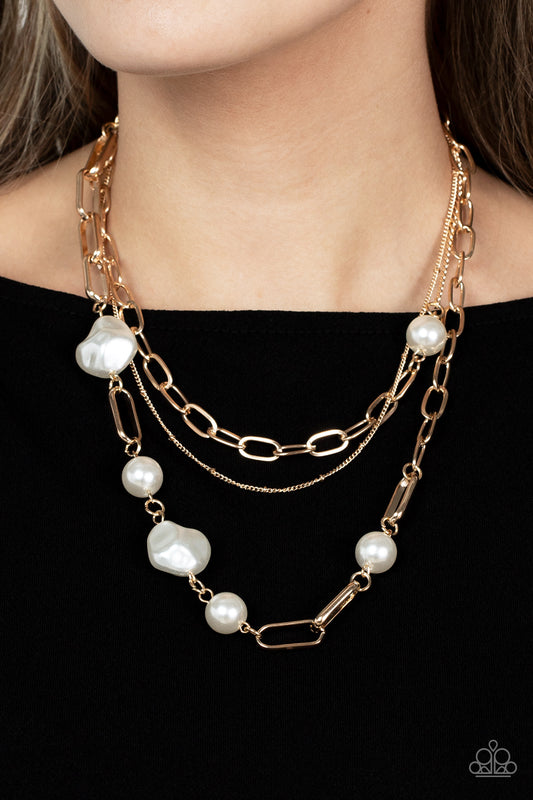 Paparazzi Modern Innovation - Gold Necklace #1655