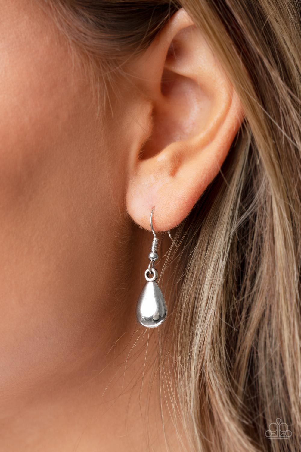 Paparazzi - Beachfront Fabulous - Brown Necklace #1428