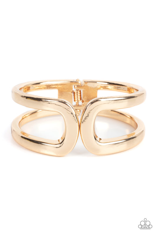 Paparazzi - Industrial Empress - Gold Bracelet #1052