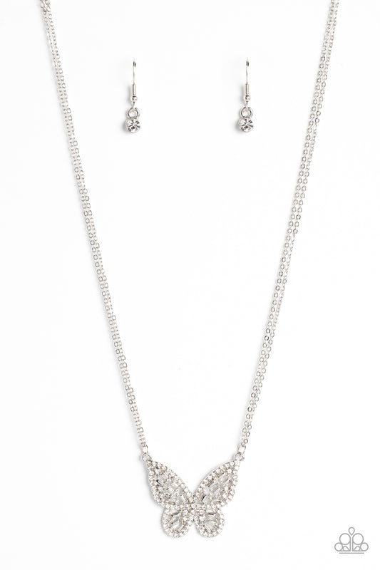 Paparazzi - Baroque Butterfly - White Necklaces #1556