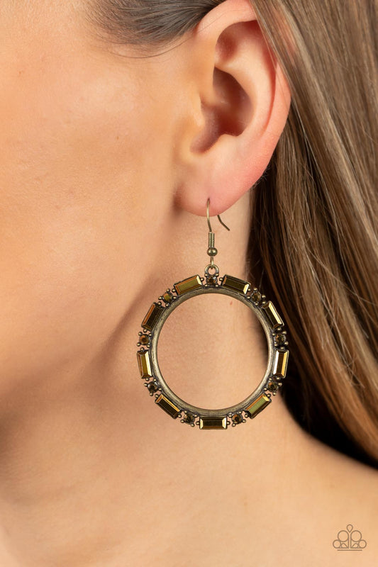Paparazzi - Gritty Glow - Brass Earrings #2202