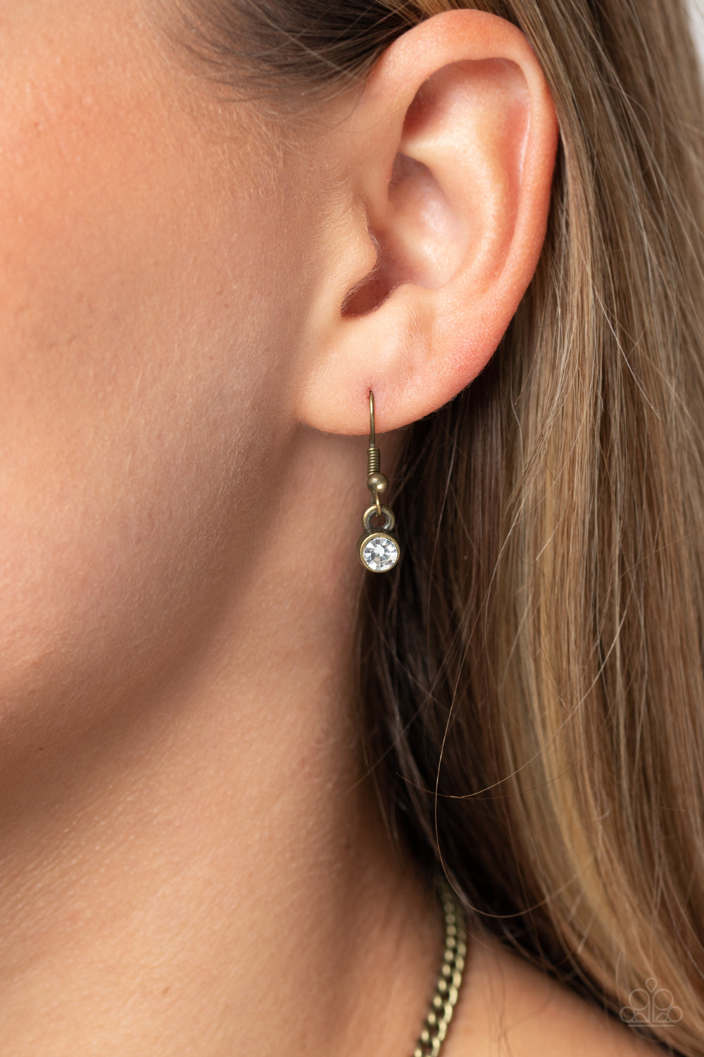 Paparazzi - Shimmering Song - Brass Necklaces #2126