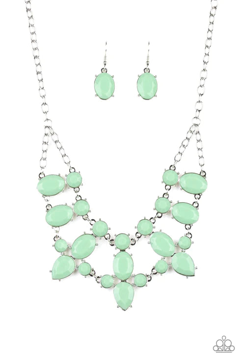 Paparazzi - Goddess Glow - Green Necklace #0110