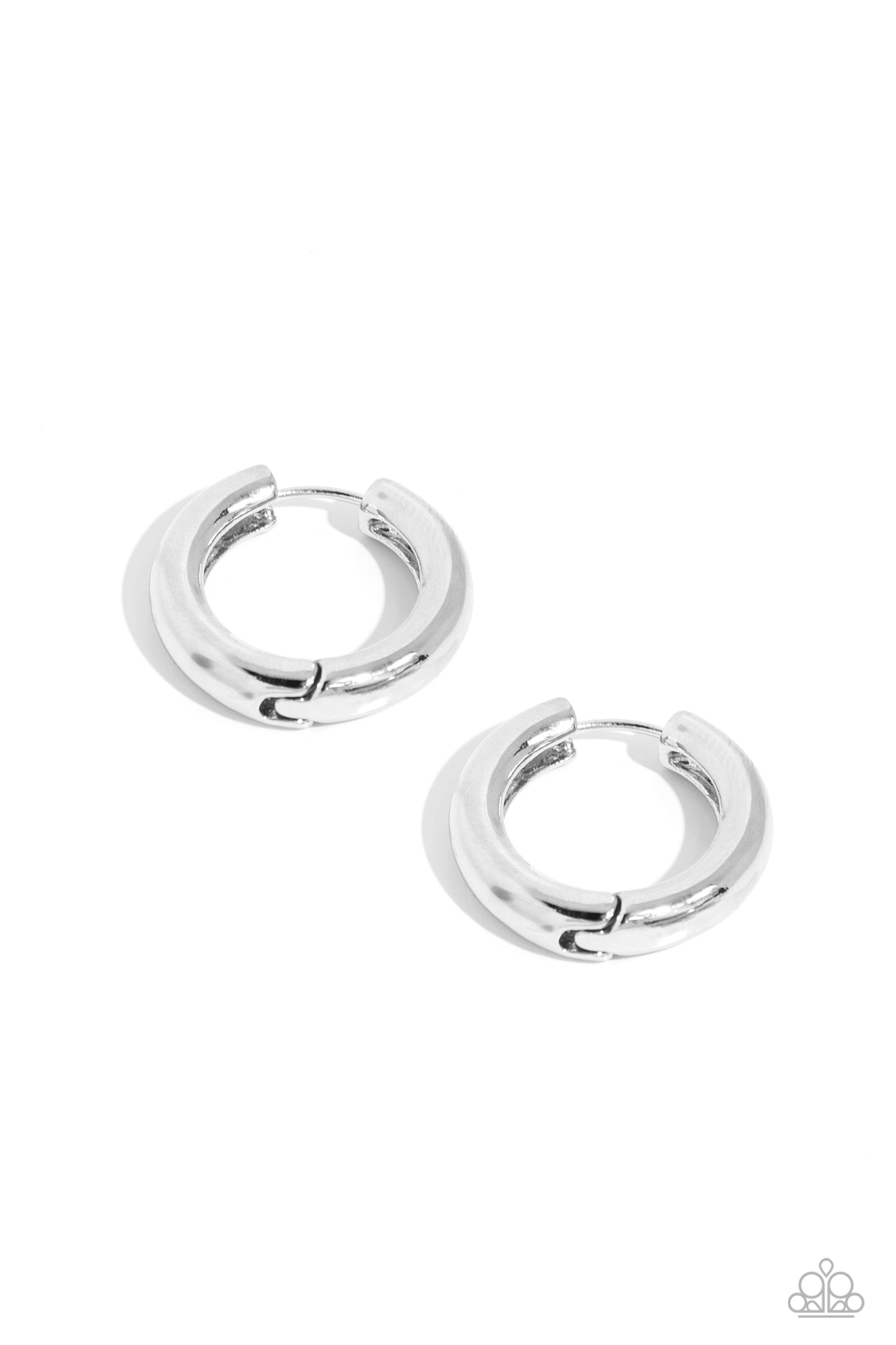 Paparazzi - The New Classic - Silver Earrings #1769