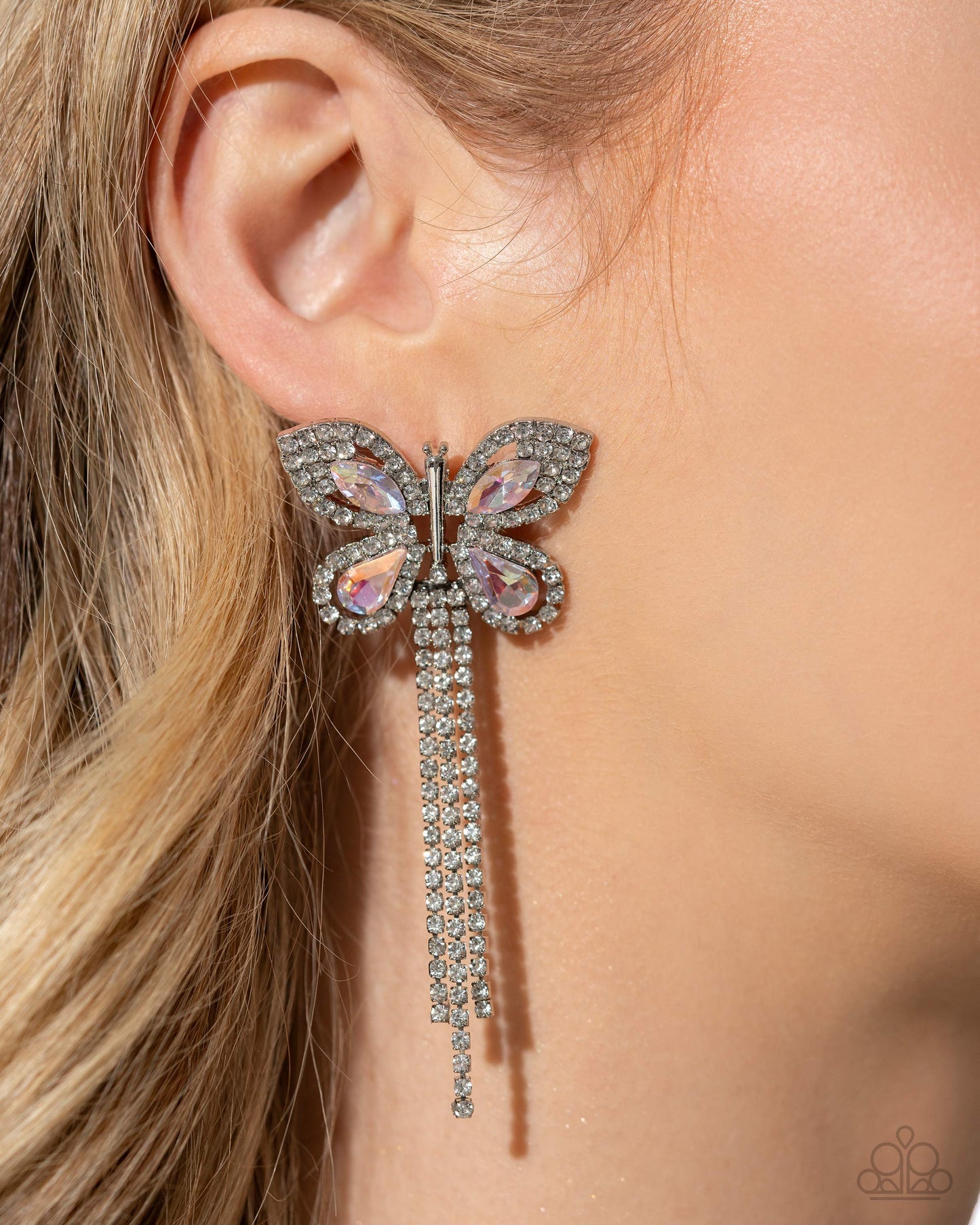 Paparazzi - Next SOAR - Pink Earrings #2408