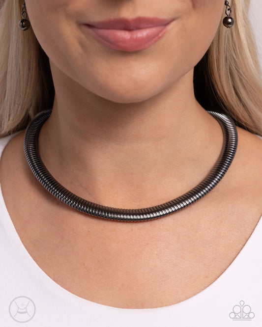 Paparazzi - Choker Of The Century - Black Necklaces  #2360