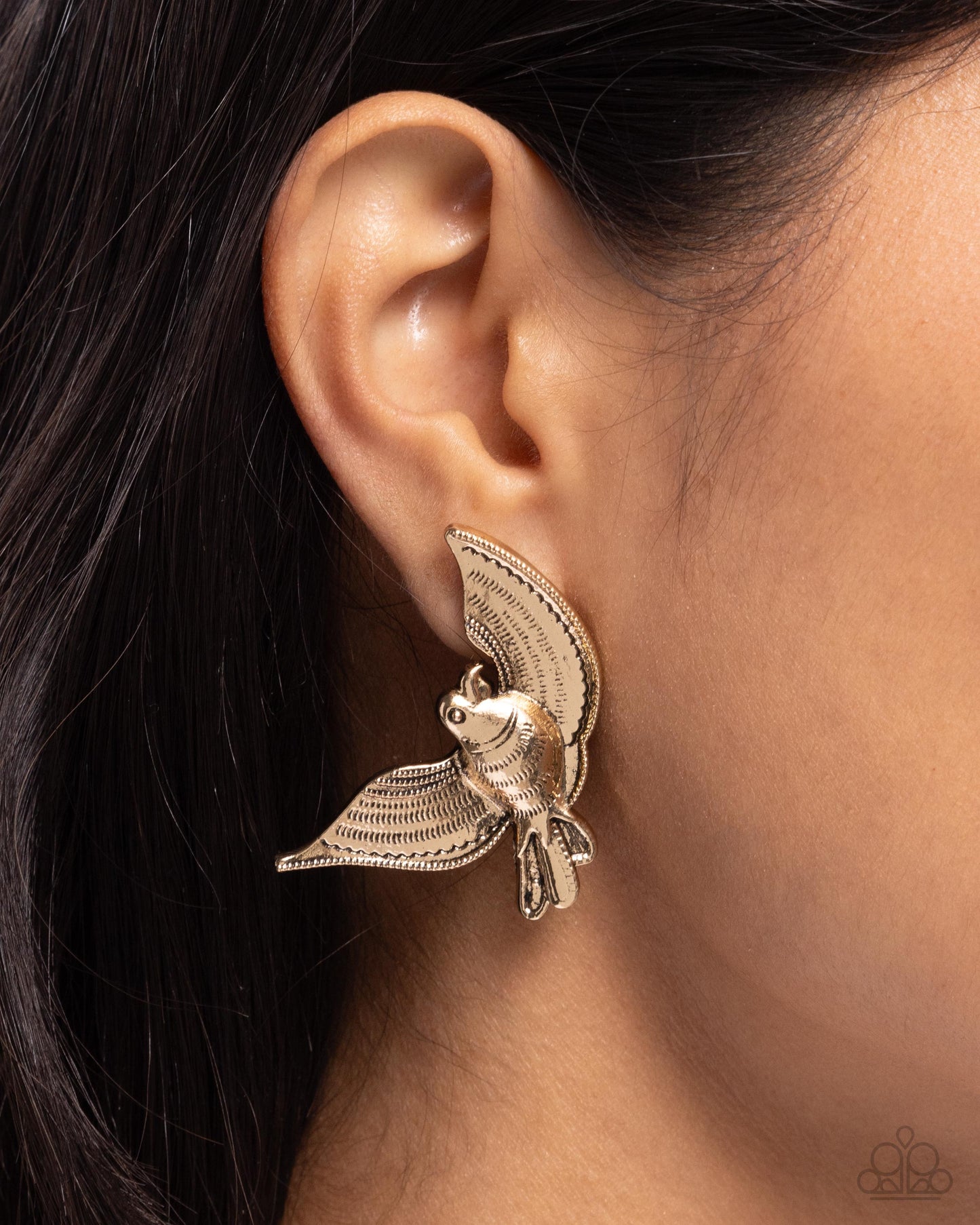 Paparazzi - Bird of PLAY - Gold Earrings #2411