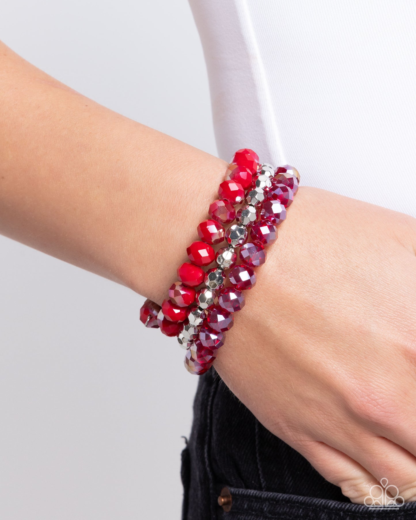 Paparazzi - Memorable Makeover - Red Bracelets #B191