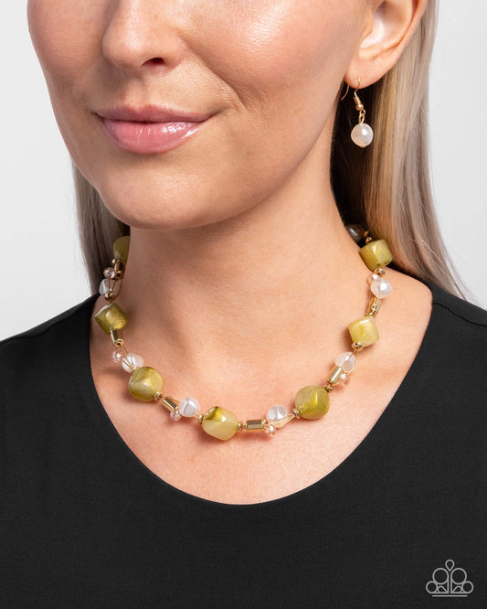 Paparazzi - Dare to be Surprised - Green Necklaces #N531