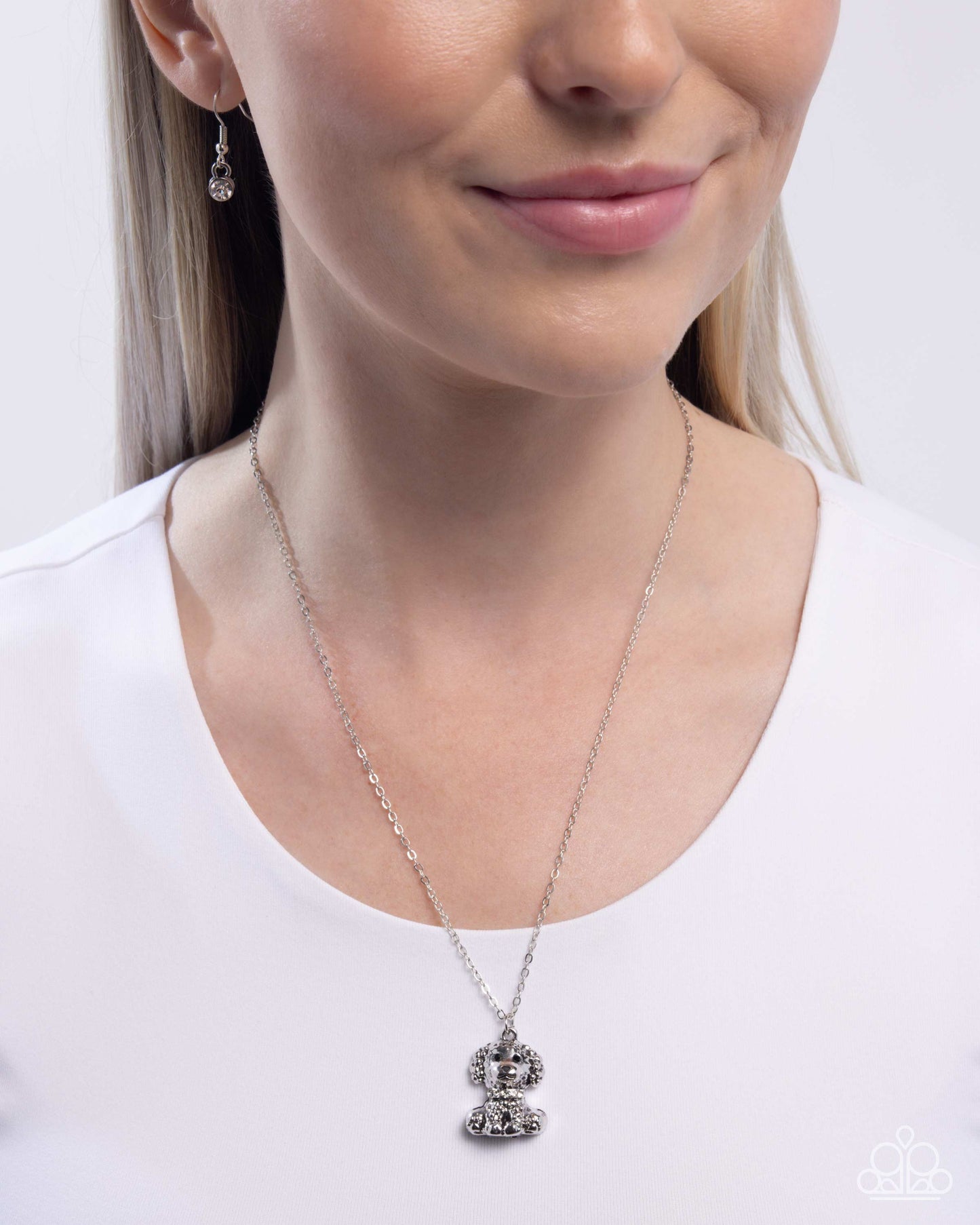Paparazzi - Poodle Pizzazz - White Necklaces #2335