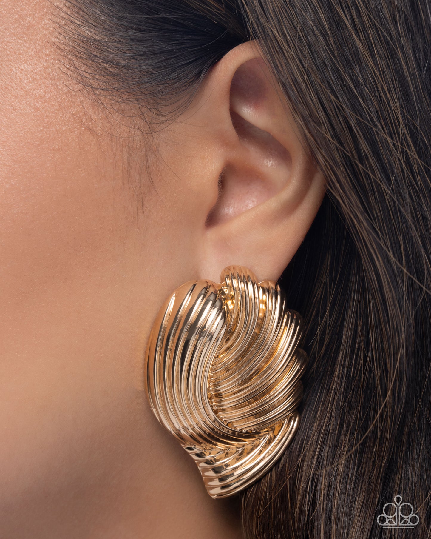 Paparazzi - Carnivale Confidence - Gold Earrings  #2038