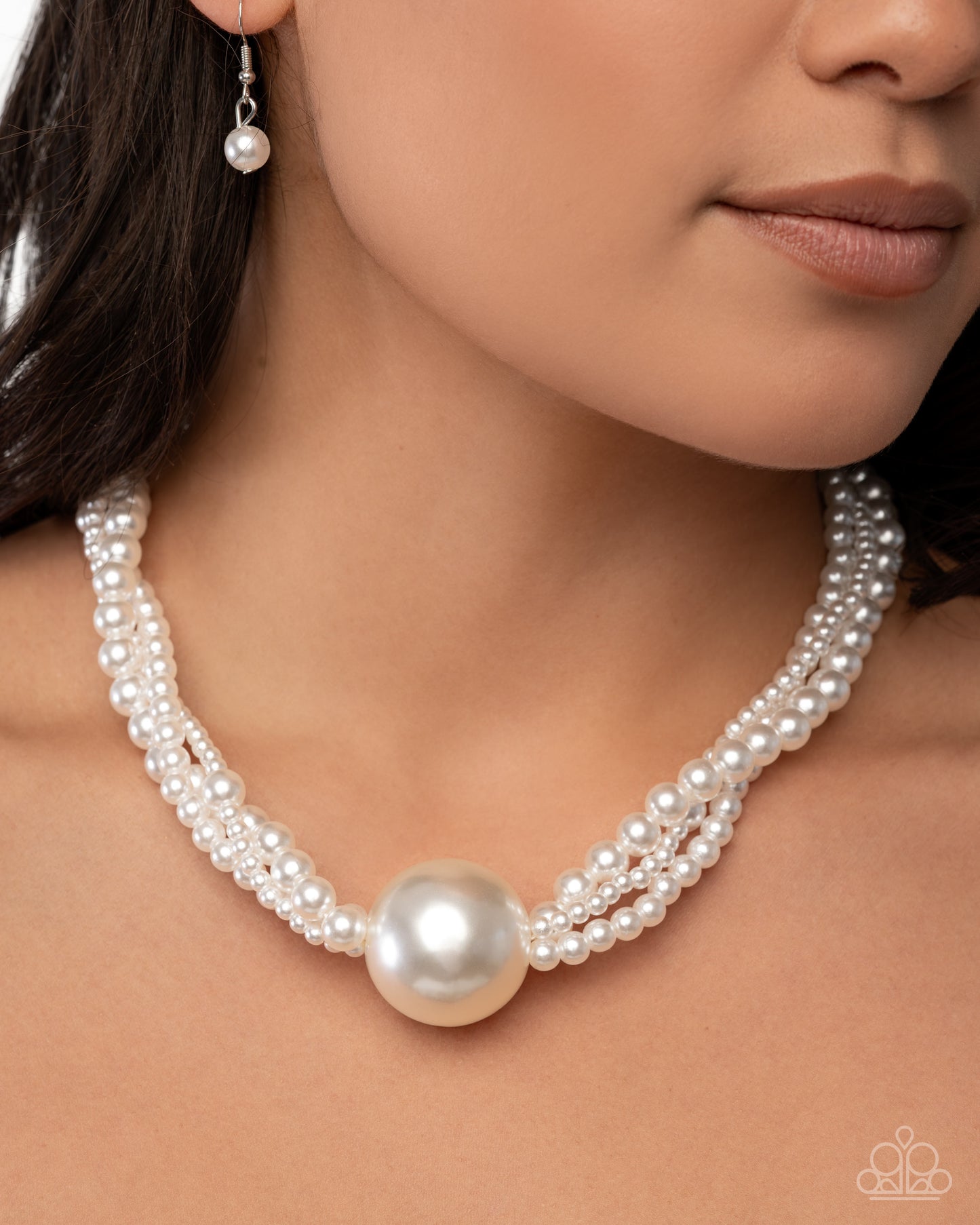 Paparazzi - Polished Professional - White Necklace #2384