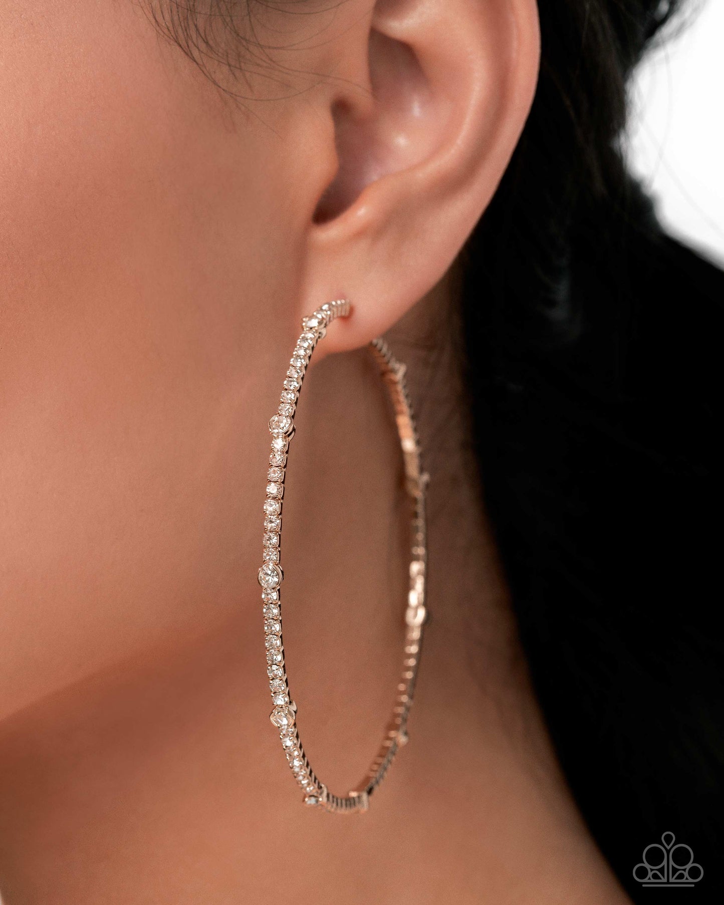 Paparazzi - Sensational Squares - Gold Hoop Earrings 2277