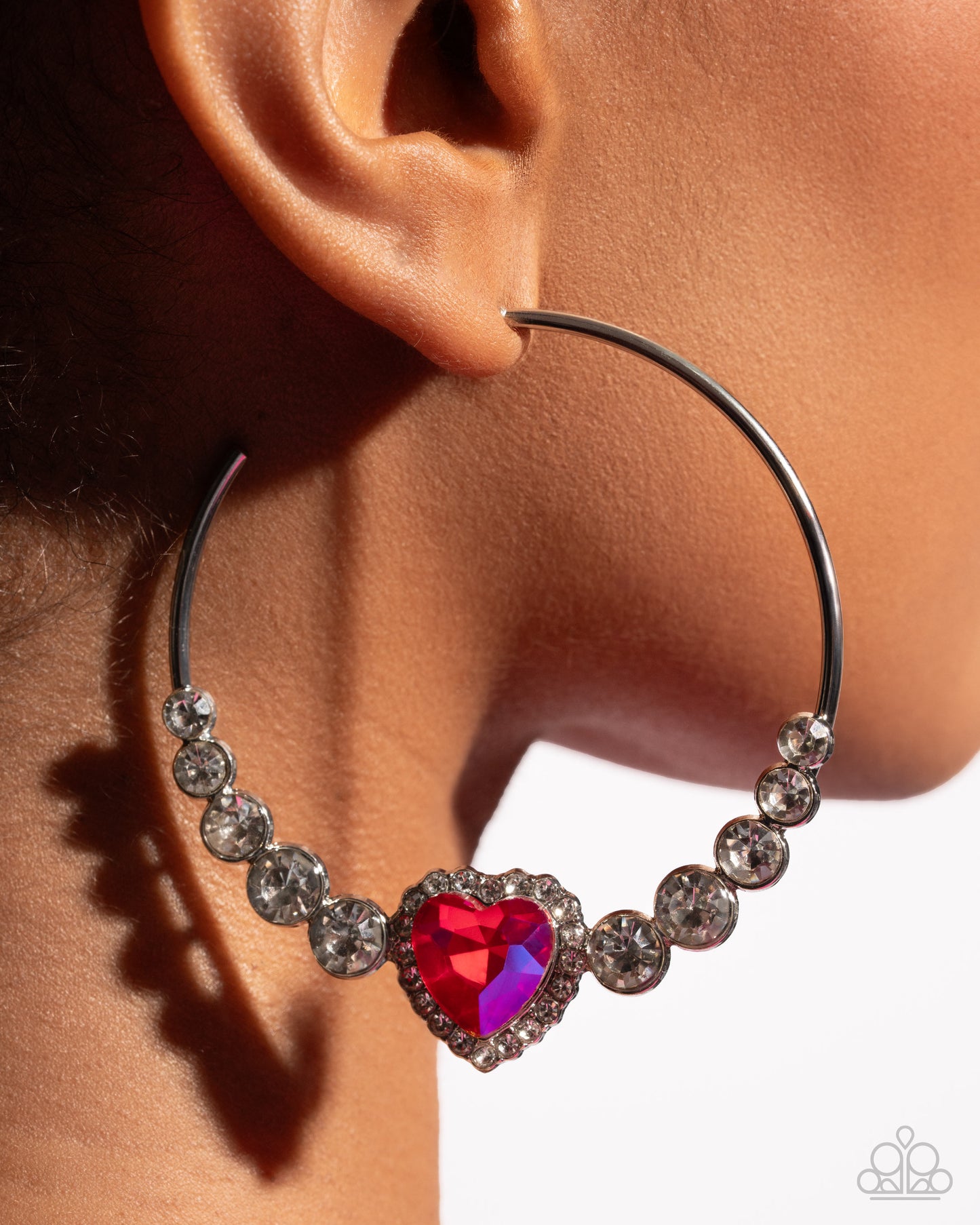 Paparazzi - Courting Confidence - Pink Earrings #2413