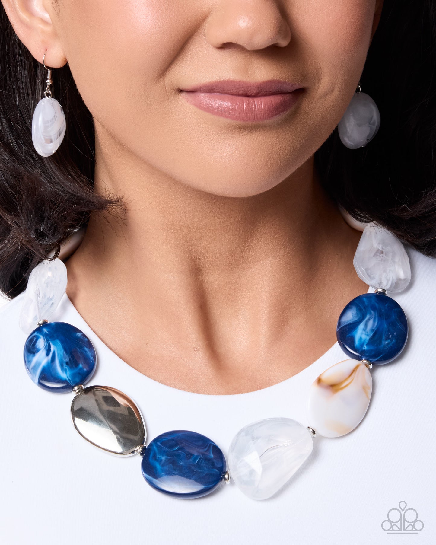 Paparazzi - Stunning Spirals - Blue Necklaces #N515