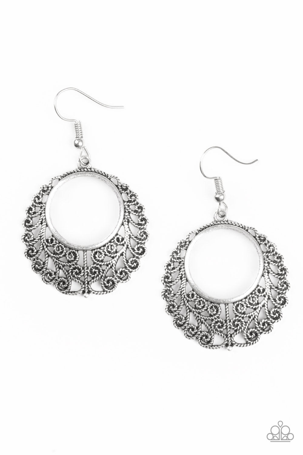 Paparazzi - Grapevine Glamorous - Silver Earrings #1255