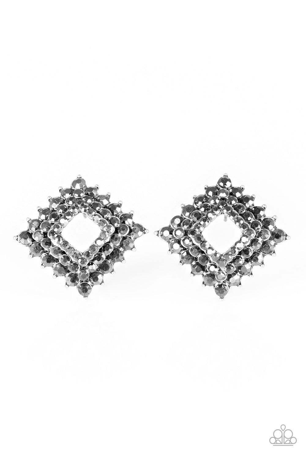 Paparazzi - Kensington Keepsake - Silver Earrings