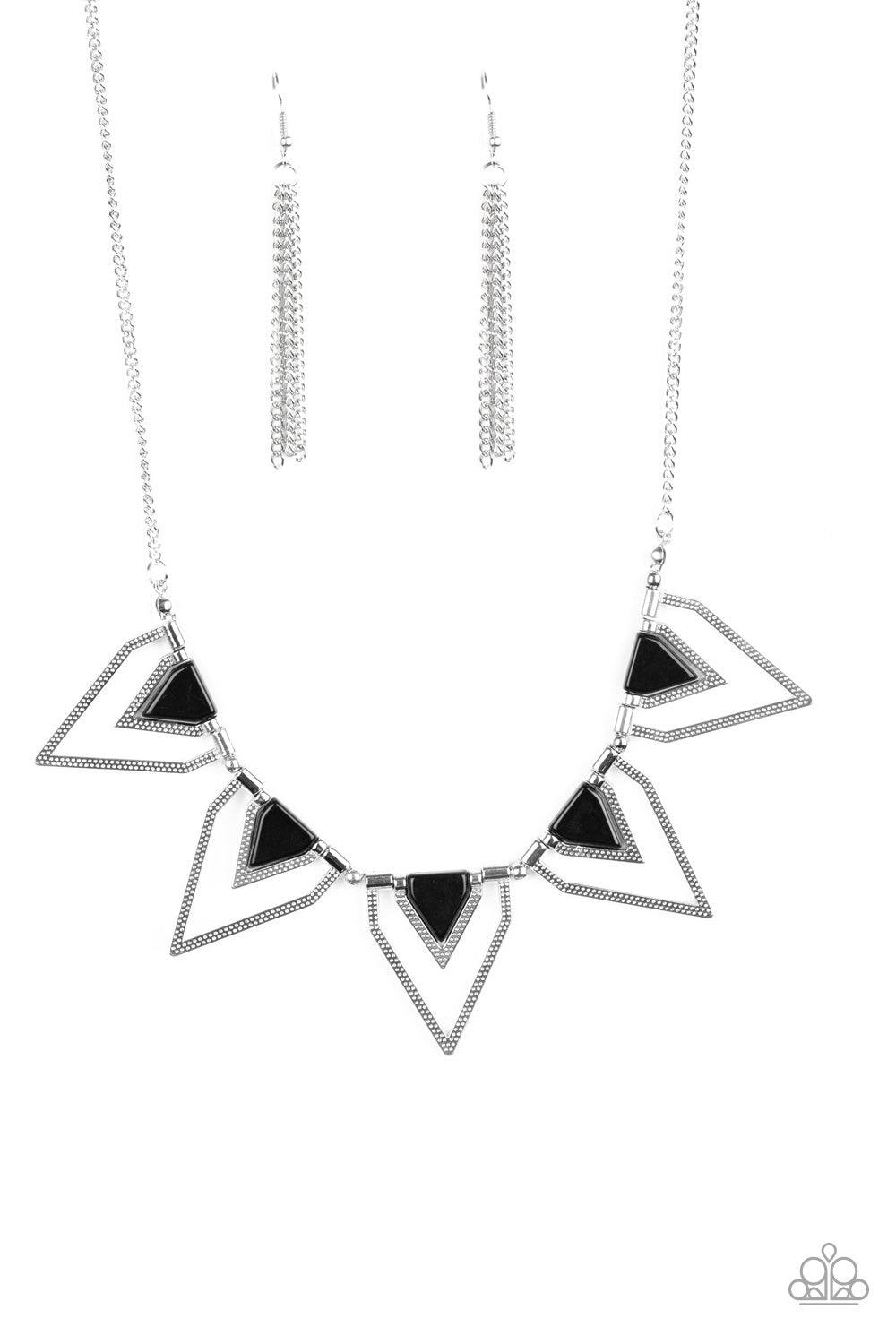 Paparazzi - The Pack Leader - Black Necklace  #0462