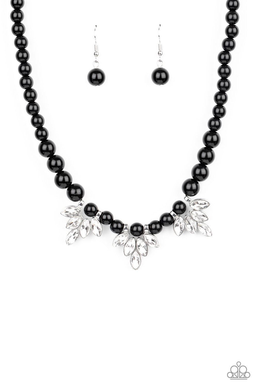 Paparazzi - Society Socialite - Black Necklaces #0498