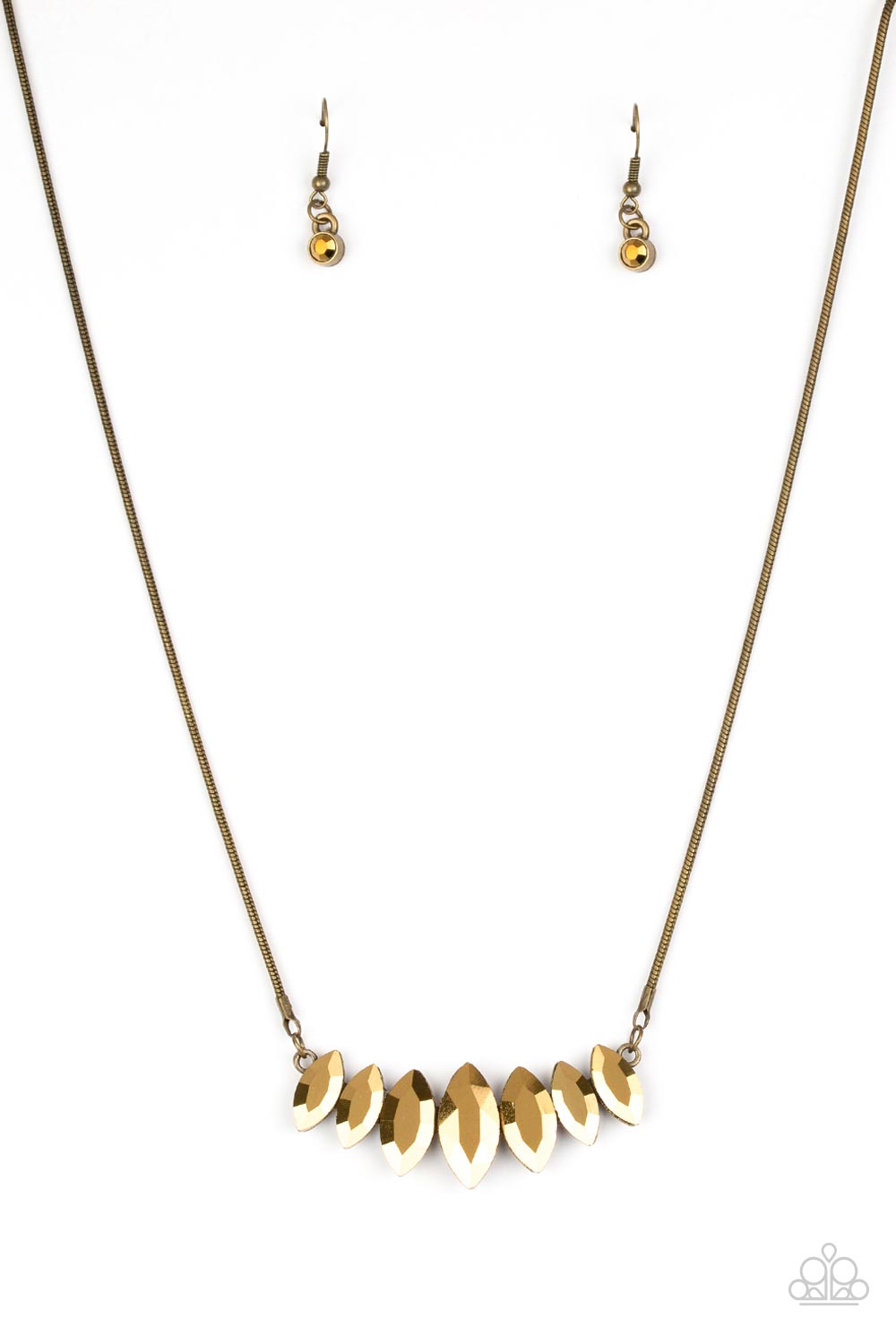 Paparazzi - Leading Lady - Brass Necklaces #0311