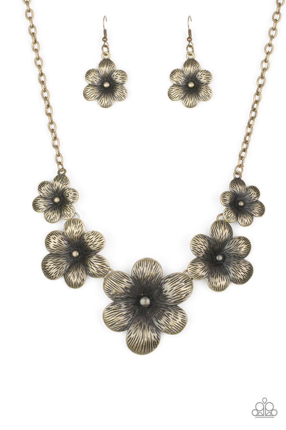 Paparazzi - Secret Garden - Brass Necklaces #0390