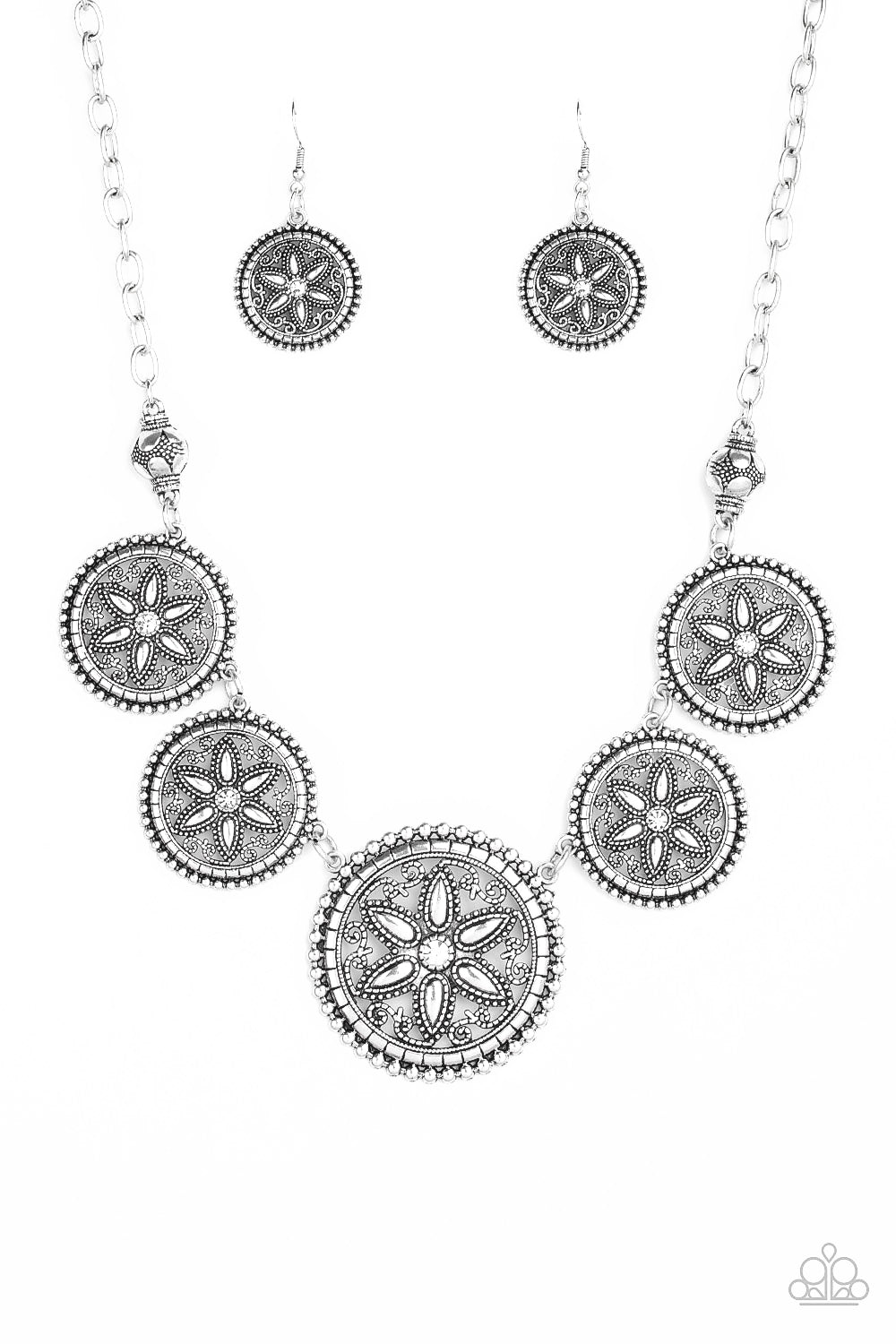 Paparazzi - Written In The STAR LILIES - White Necklaces  #0212
