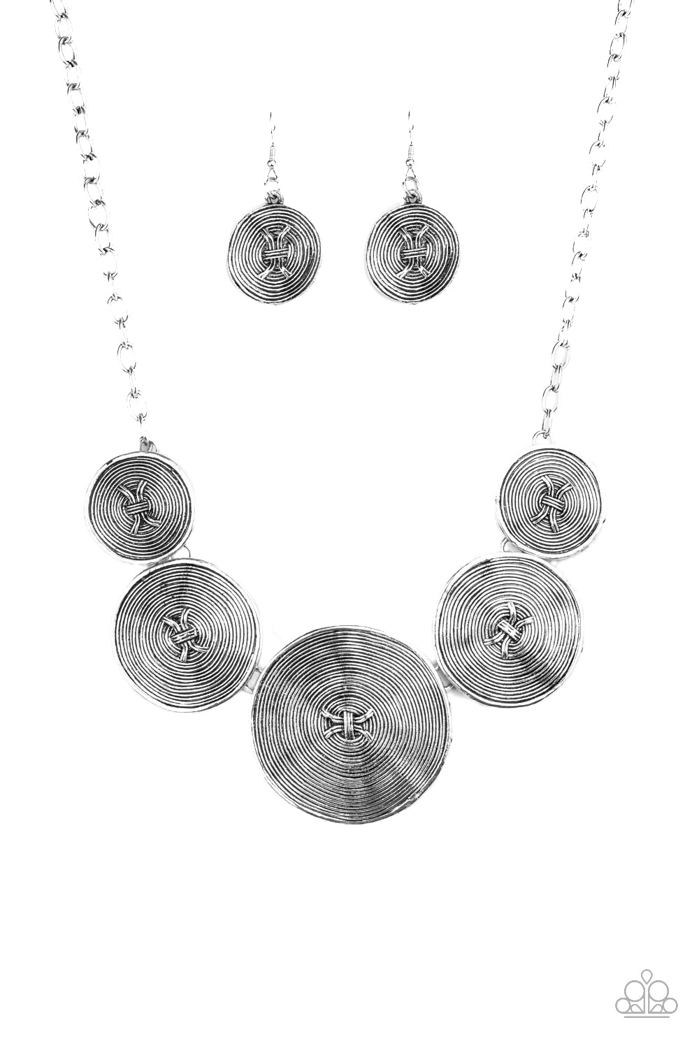 Paparazzi Accessories - Deserves A Medal - Silver Necklace #0174