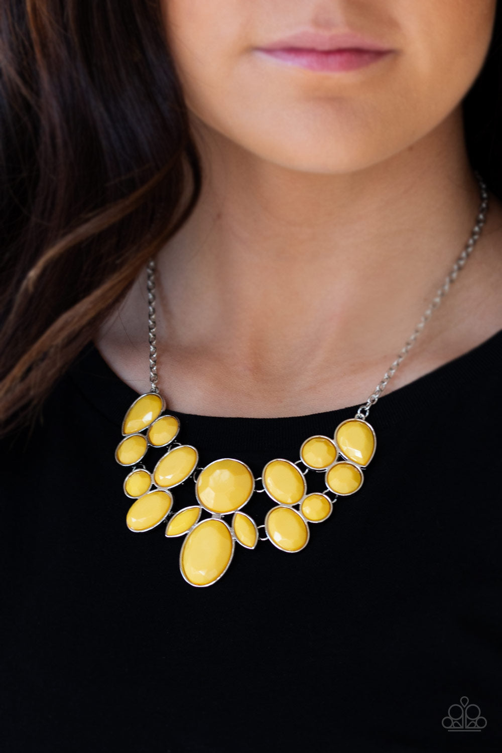 Paparazzi- Demi-Diva - Yellow Necklace  #1668