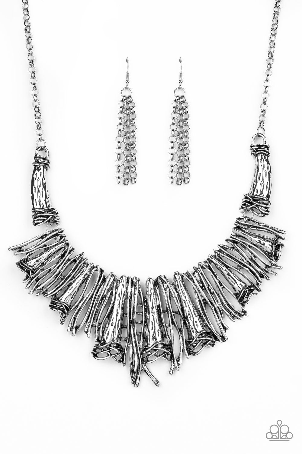 Paparazzi - In The MANE-stream - Silver Necklaces #0479