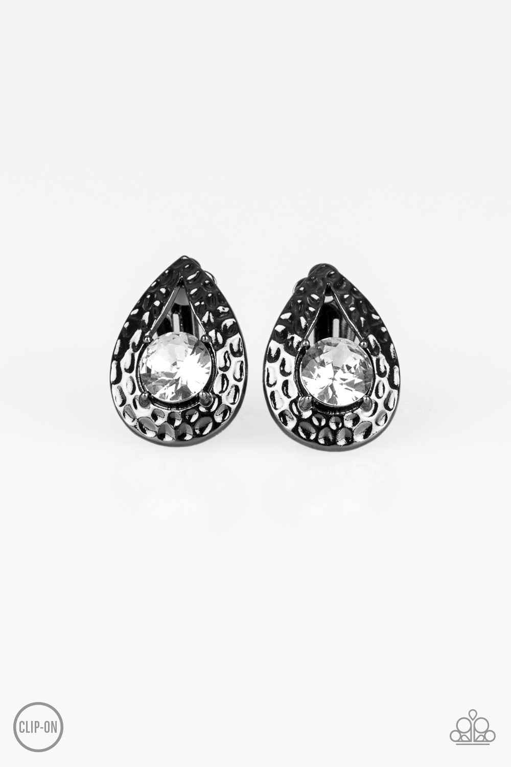 Paparazzi - Elite Edge - Black Earrings O/D #023