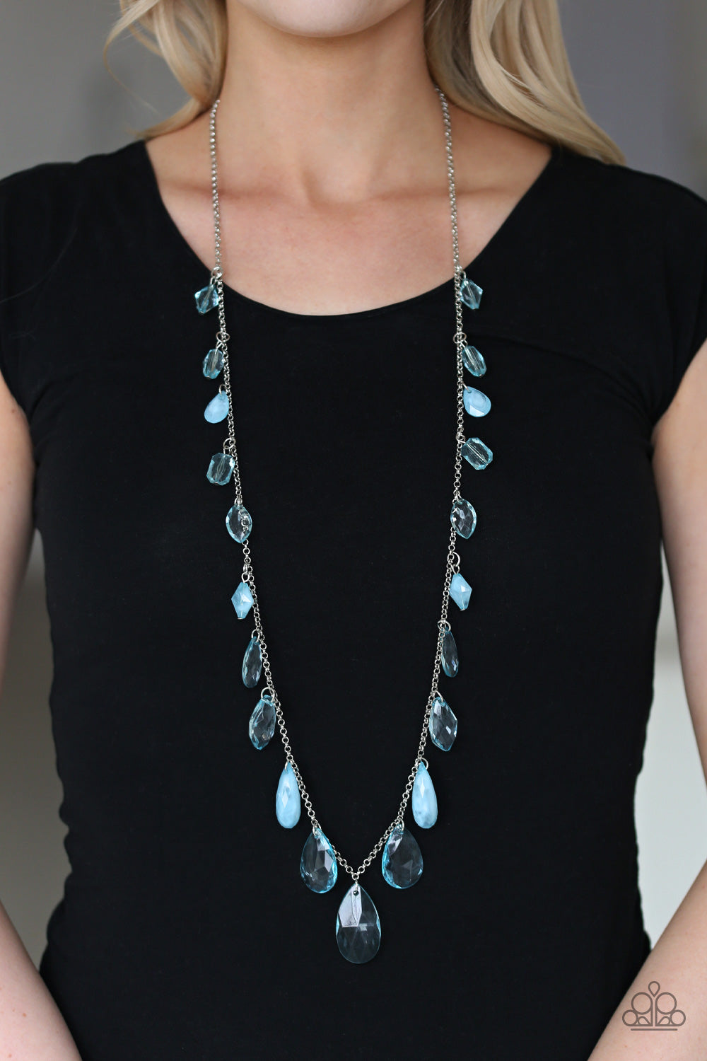 Paparazzi - GLOW And Steady Wins The Race - Blue Necklaces  #2133