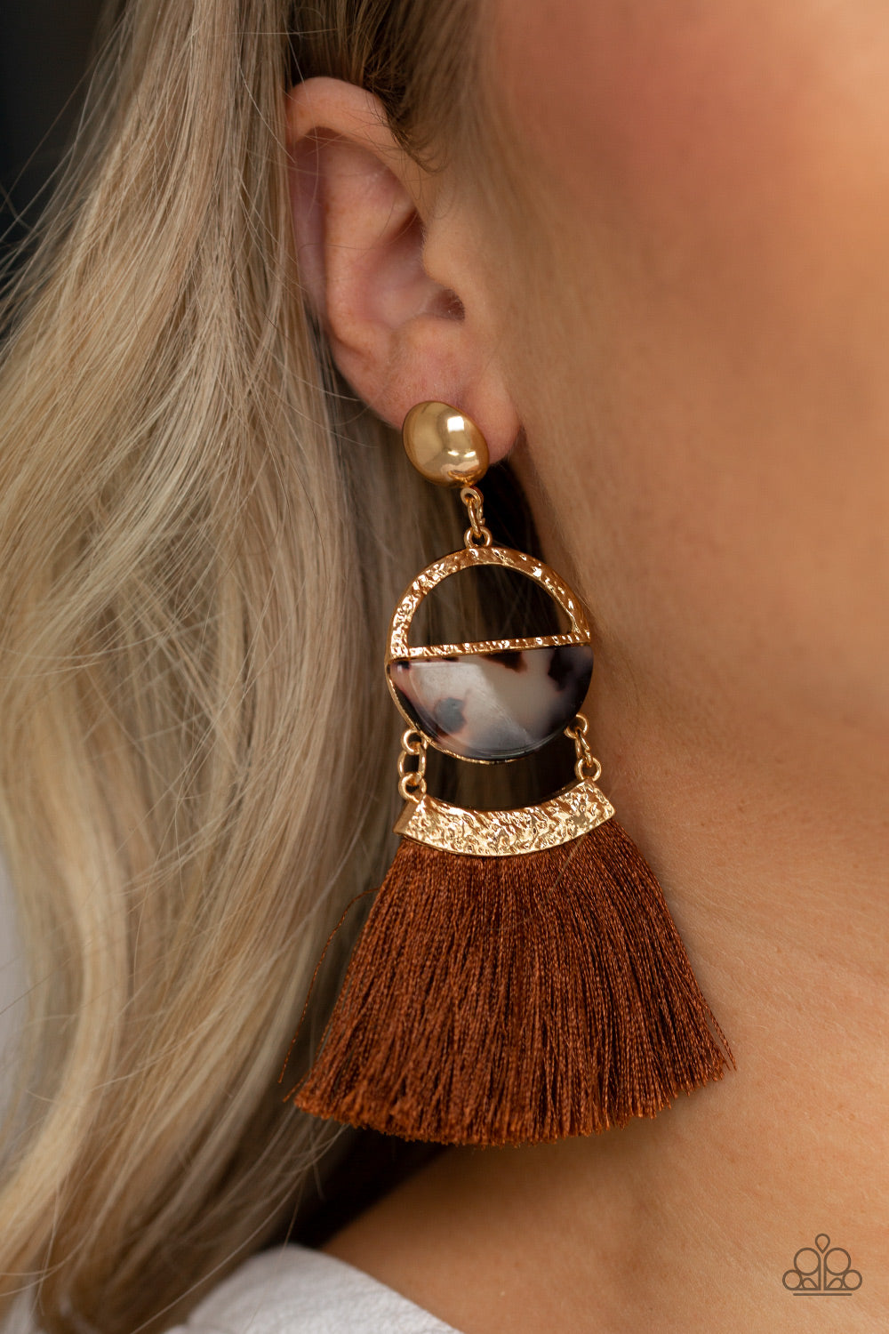 Paparazzi - Tassel Trot - Brown Earrings O/D #12