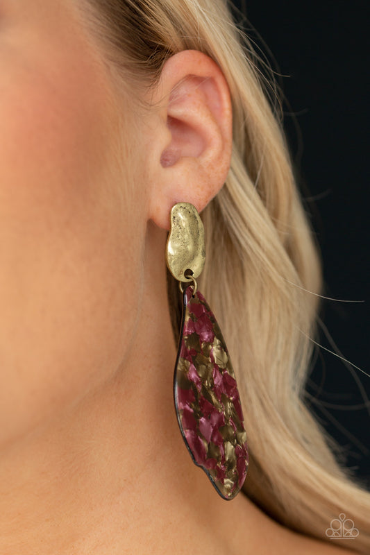 Paparazzi - Fish Out of Water - Brass Earrings O/D #043