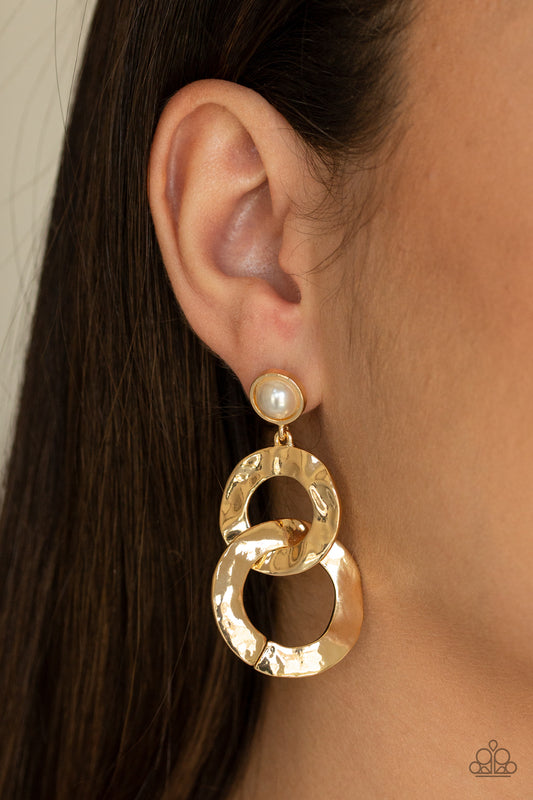 Paparazzi - On Scene - Gold Earrings  #1874