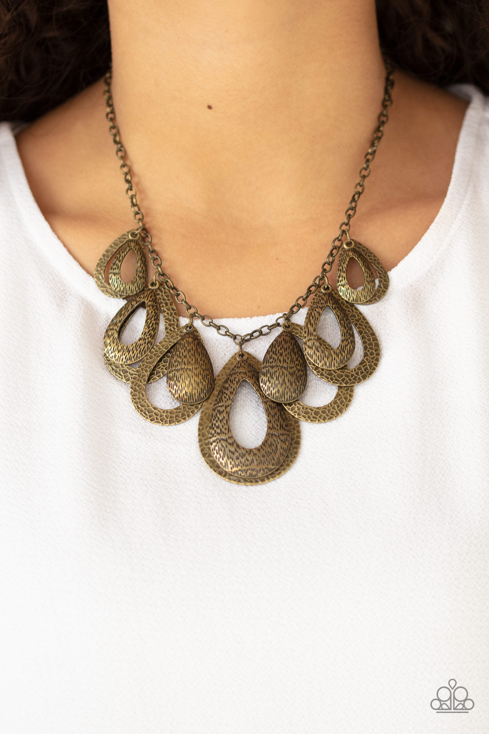 Paparazzi - Teardrop Tempest - Brass Necklaces O/D #1018