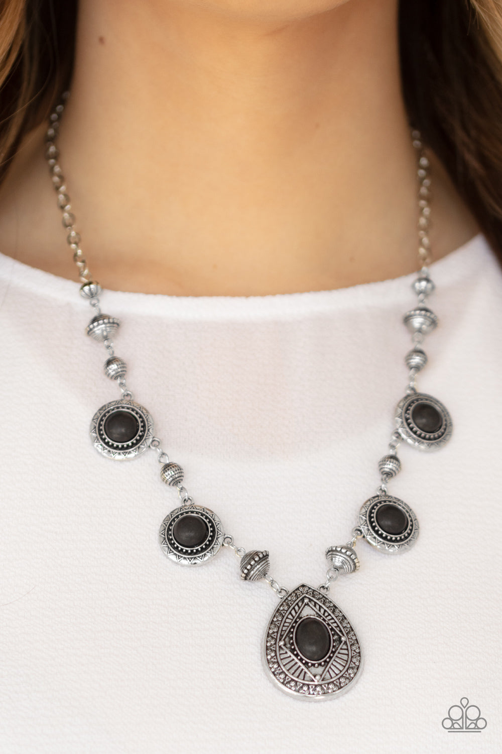 Paparazzi - Mayan Magic - Black Necklaces  #0181